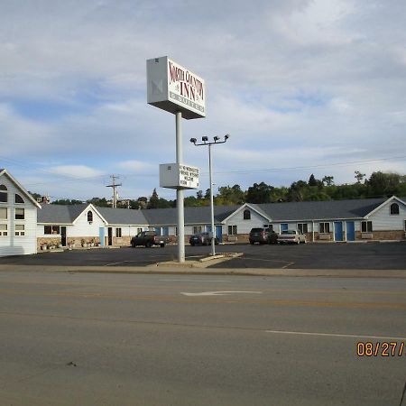 North Country Inn & Suites Mandan Eksteriør billede