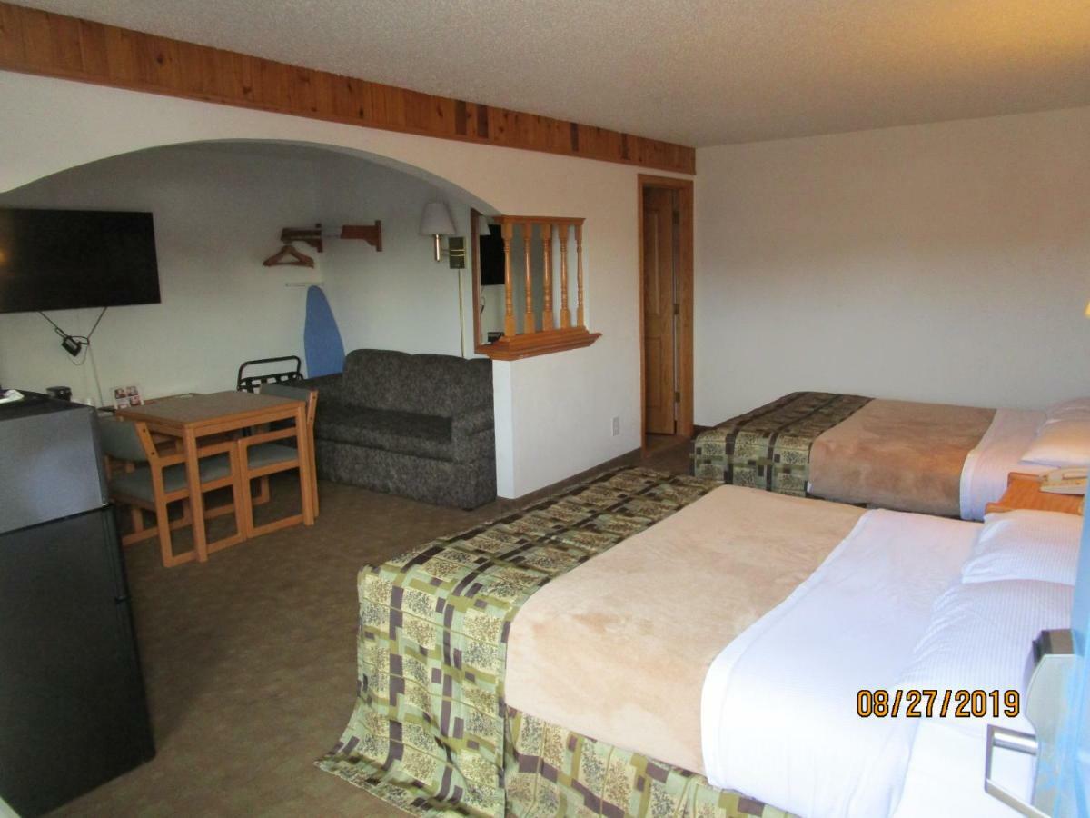 North Country Inn & Suites Mandan Eksteriør billede