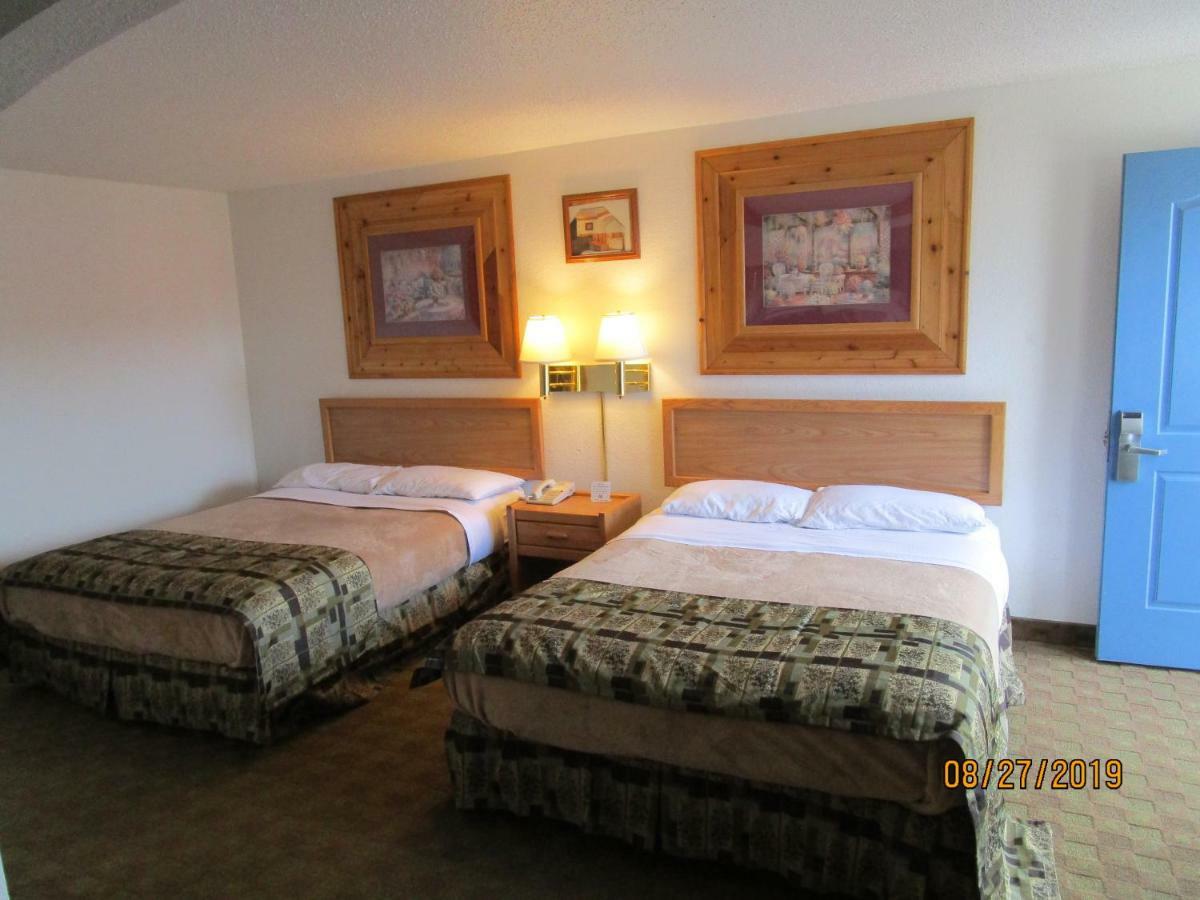 North Country Inn & Suites Mandan Eksteriør billede